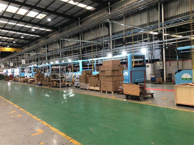 Minibus elétrico de 7 m de comprimento com 200 km de quilometragem e direção LHD para transporte público