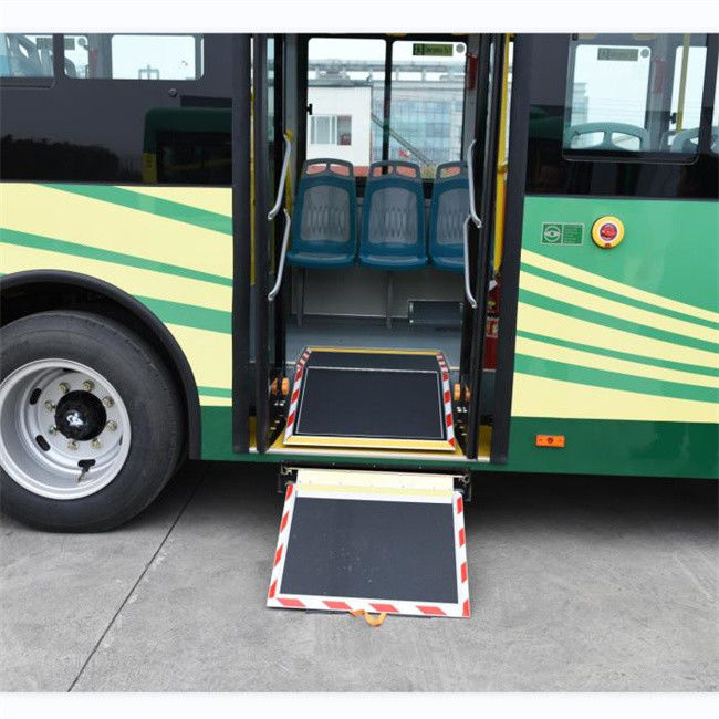 Ônibus diesel LHD RHD 7.7m da cidade de 25 assentos com os 4 motores diesel Emmission IV do cilindro