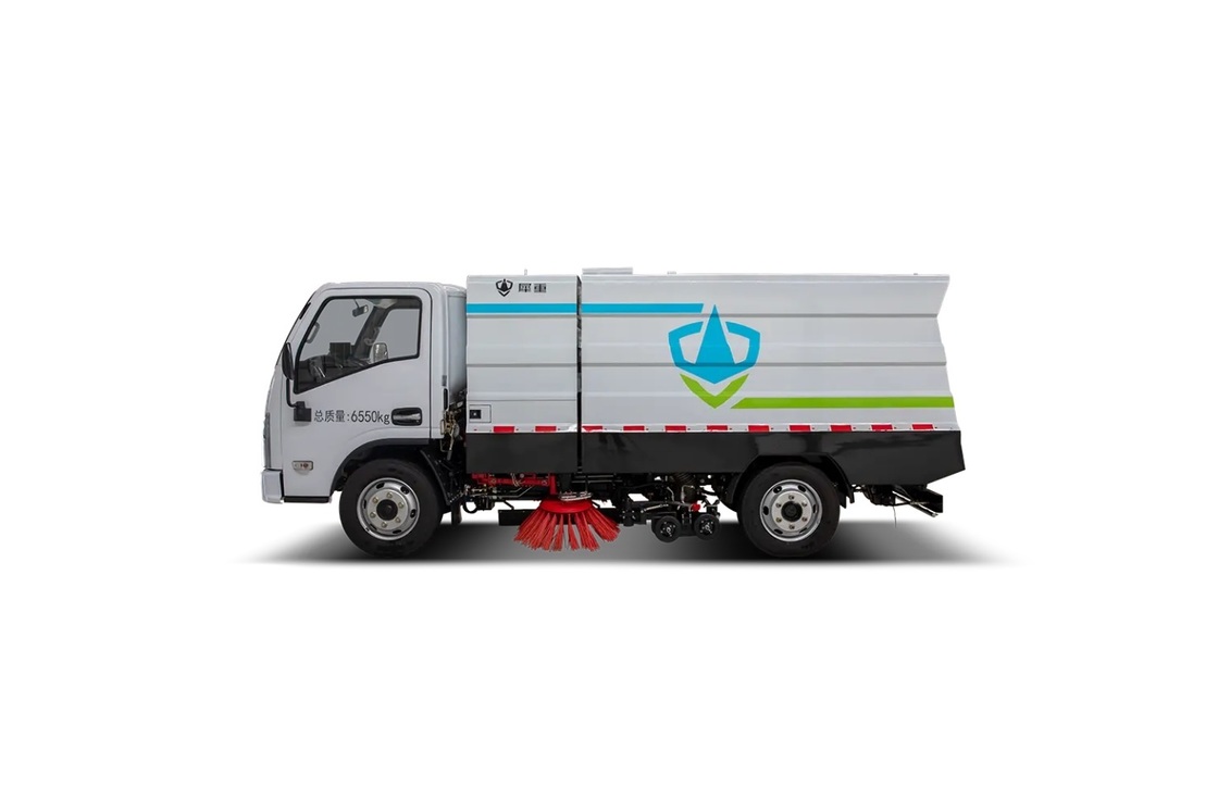 New Energy 7T Washing Sweeper Sanitation Vehicle with Zero Emission 2.2 m³ Water Tank and 300 km Endurance Mileage